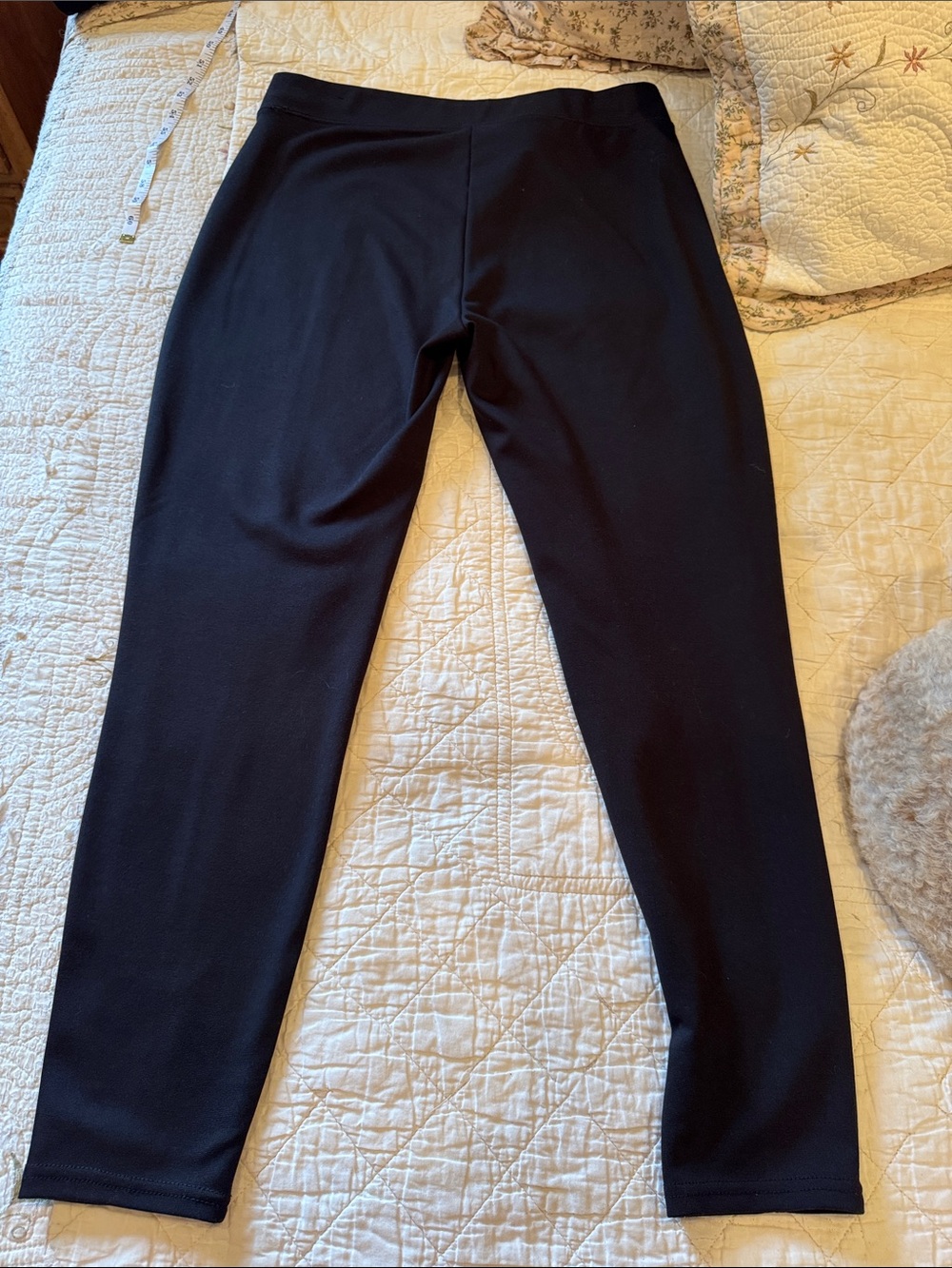 Maurices Black Ponte Knit Cropped Tapered Pants Size L - Picture 7 of 8